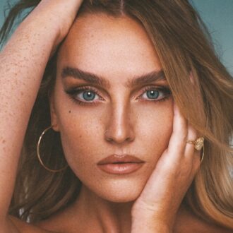 Perrie Woman In Love